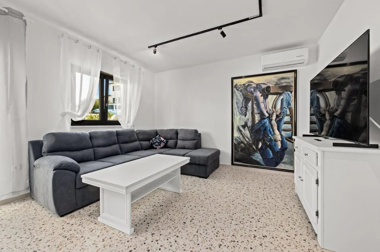 Charming Apartment Emilija Pula